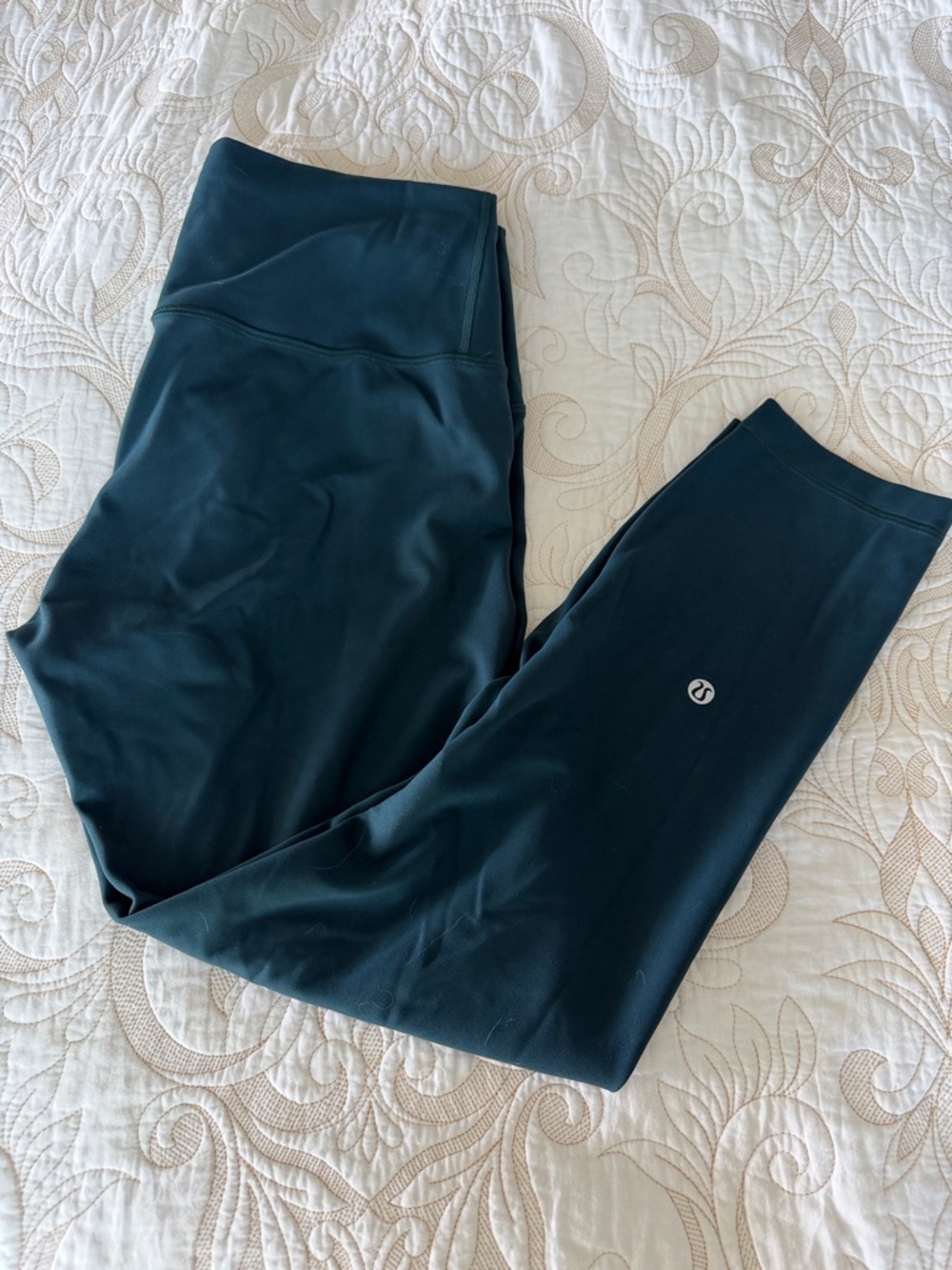 lululemon athletica Teal High-Rise Capri Leggings- Wunder Train 23”
